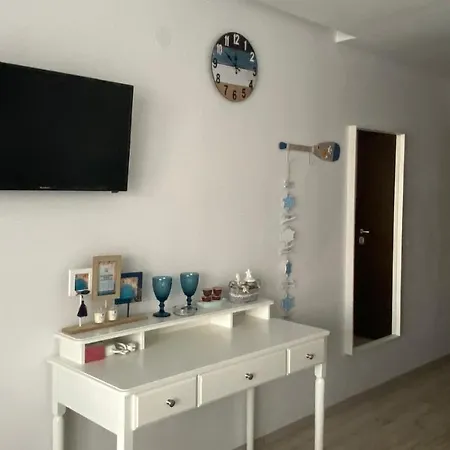 아파트 Paradiso 'b' 108 Private Cozy 네세부르