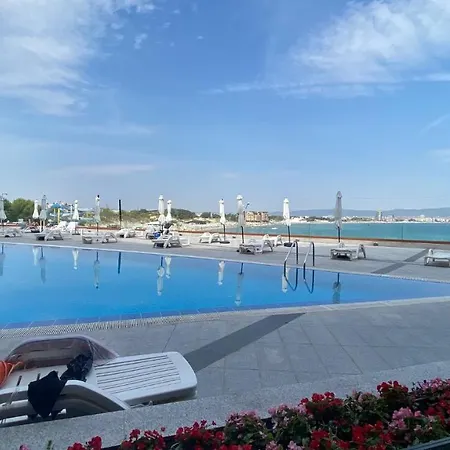 Paradiso 'b' 108 Private Cozy Apartment Nesebar