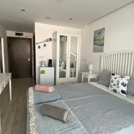 Apartment Paradiso 'b' 108 Private Cozy Nesebar