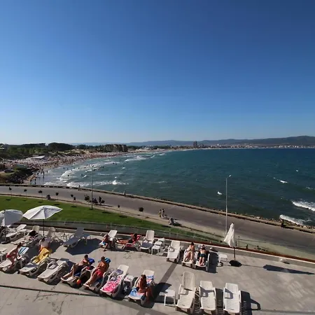 Apartment Paradiso 'b' 108 Private Cozy Nesebar